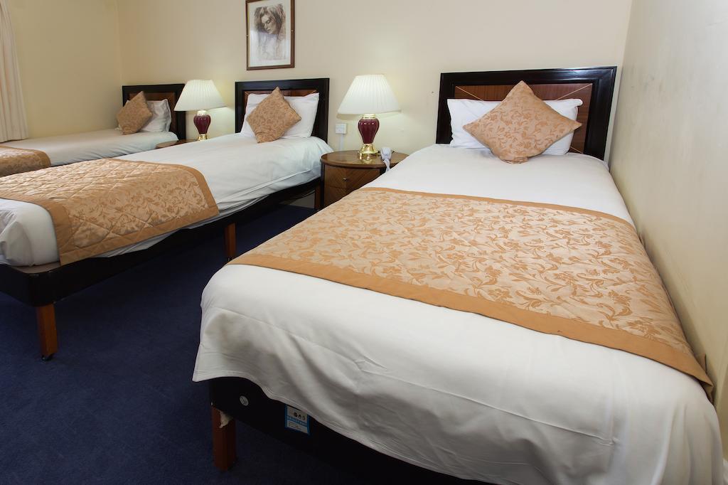 Britannia Country House Hotel & Spa Manchester Exterior photo